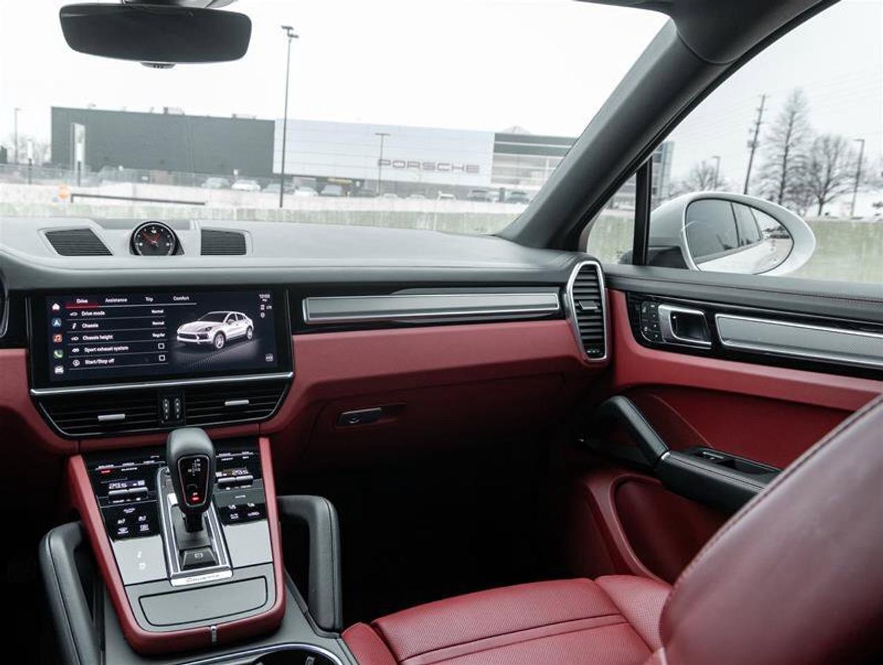 2022 Porsche Cayenne Platinum Edition Coupe AWD Existing Warranty Until Photo