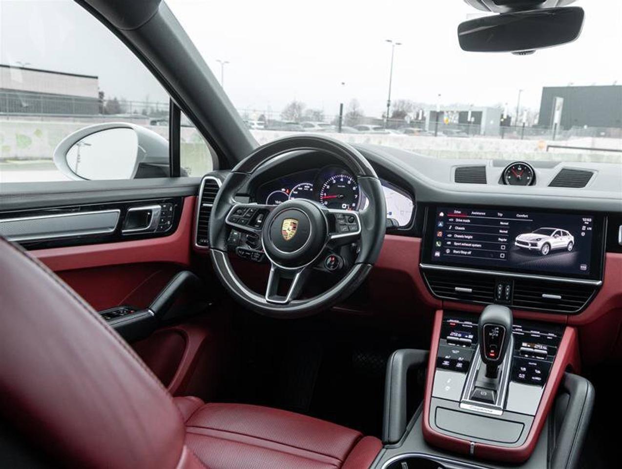 2022 Porsche Cayenne Platinum Edition Coupe AWD Existing Warranty Until Photo