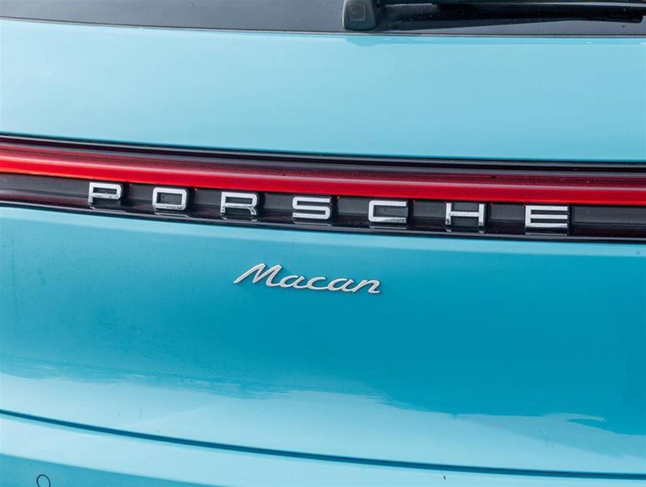 2023 Porsche Macan AWD Premium Pkg Plus 20 Macan S Wheels in Vesuvius Photo