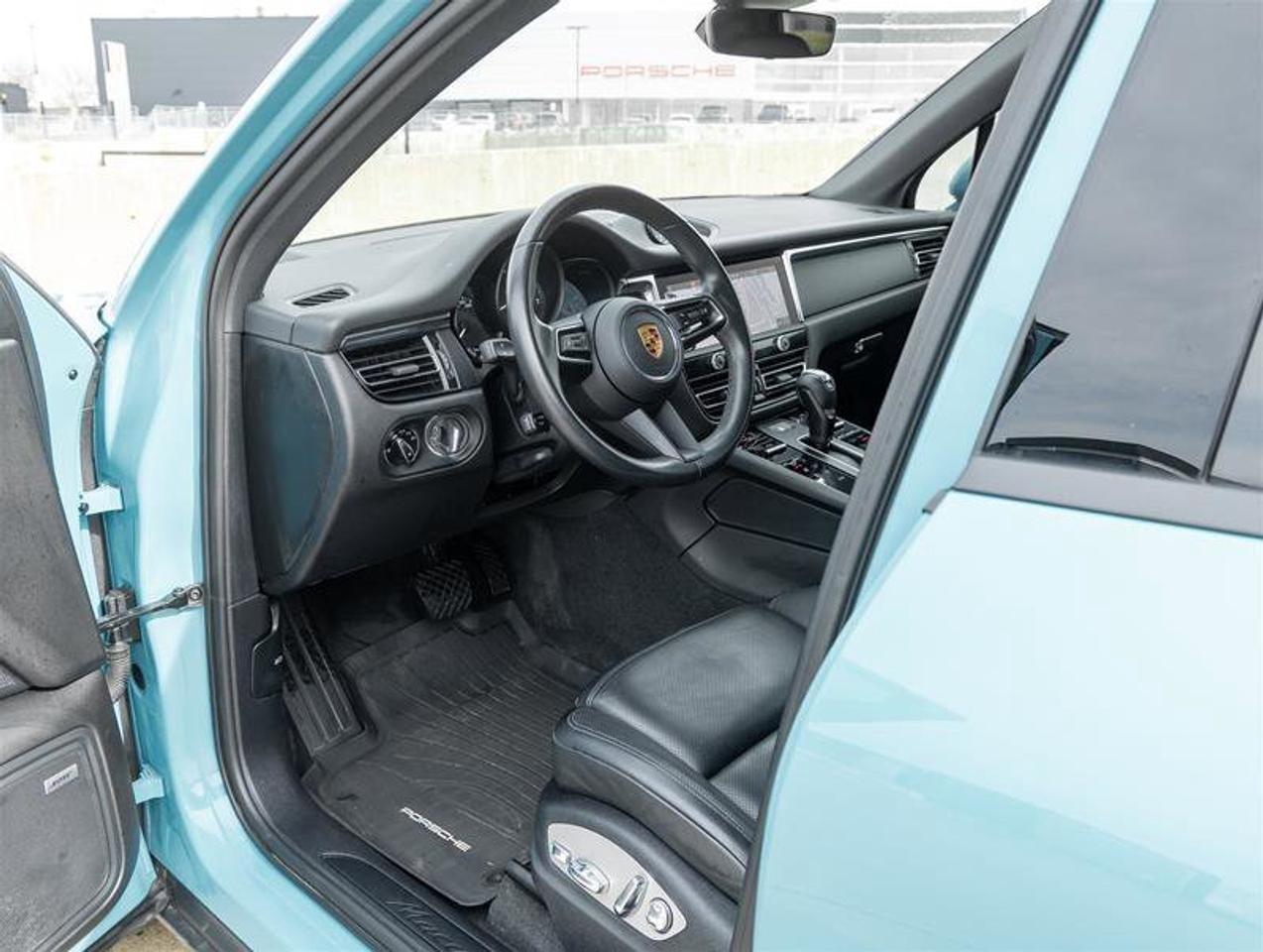 2023 Porsche Macan AWD Premium Pkg Plus 20 Macan S Wheels in Vesuvius Photo