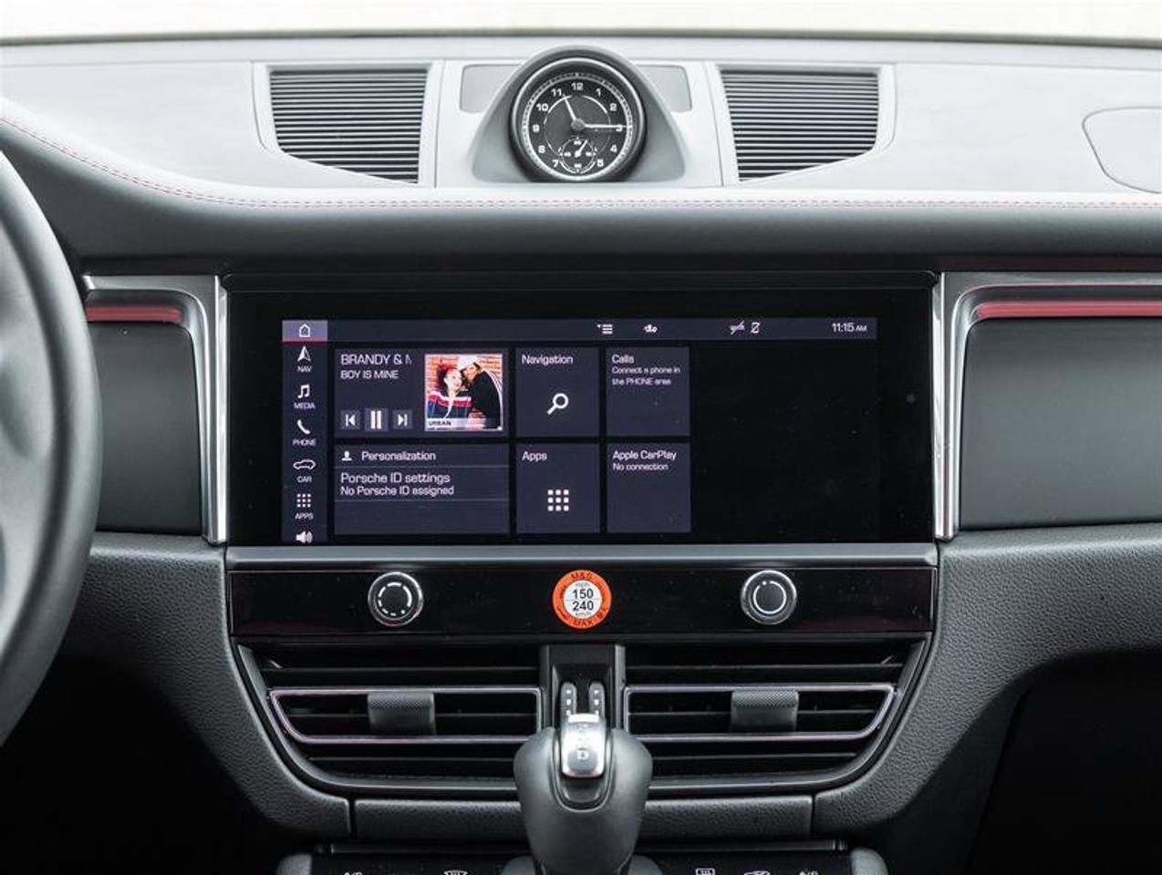 2025 Porsche Macan AWD Premium Pkg Plus Surround View BOSE Surround S Photo