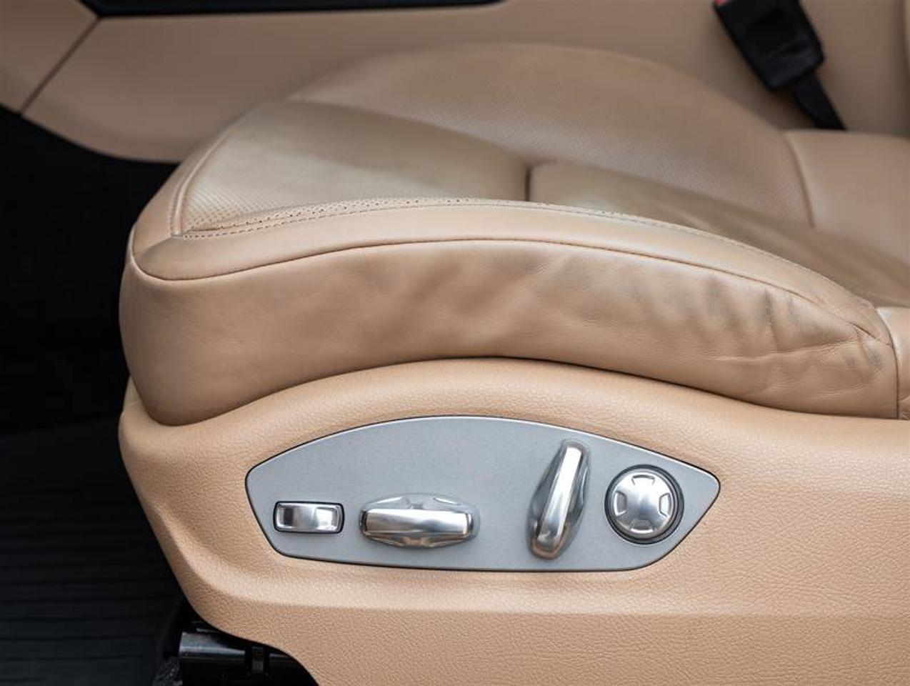 2023 Porsche Macan T AWD CPO Premium Pkg Plus 21 RS Spyder Design Whe Photo