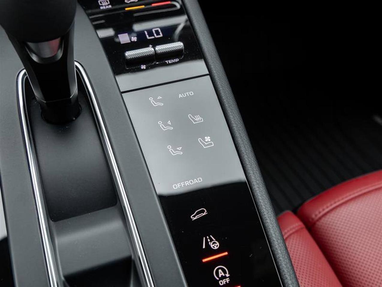 2025 Porsche Macan AWD Premium Pkg Plus Surround View  BOSE® Surround Photo