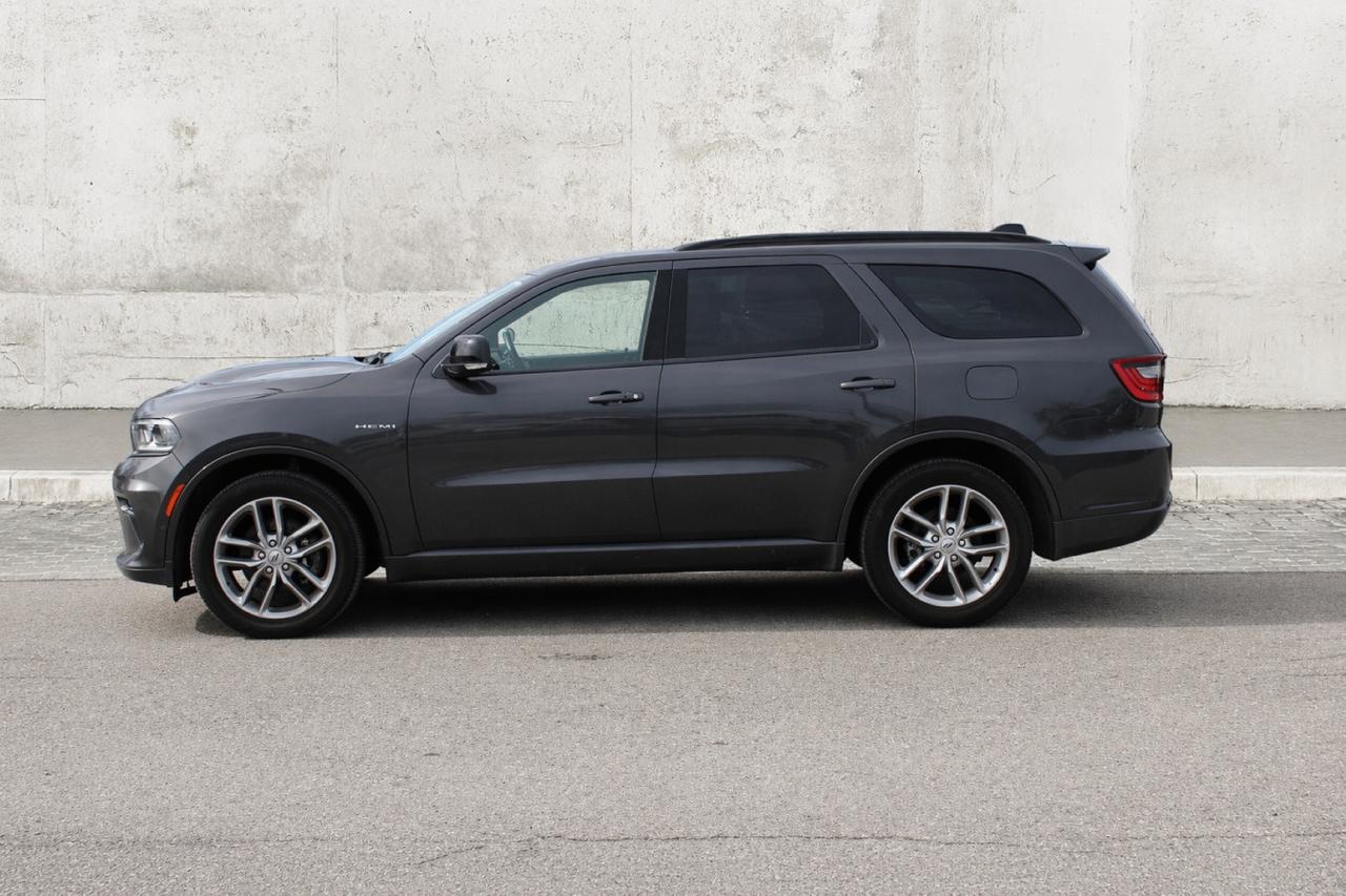 2025 Dodge Durango R/T  Gps SiriusXM BkpCam HtdSeats Sunroof Photo