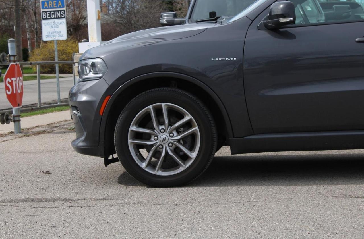 2025 Dodge Durango R/T  Gps SiriusXM BkpCam HtdSeats Sunroof Photo