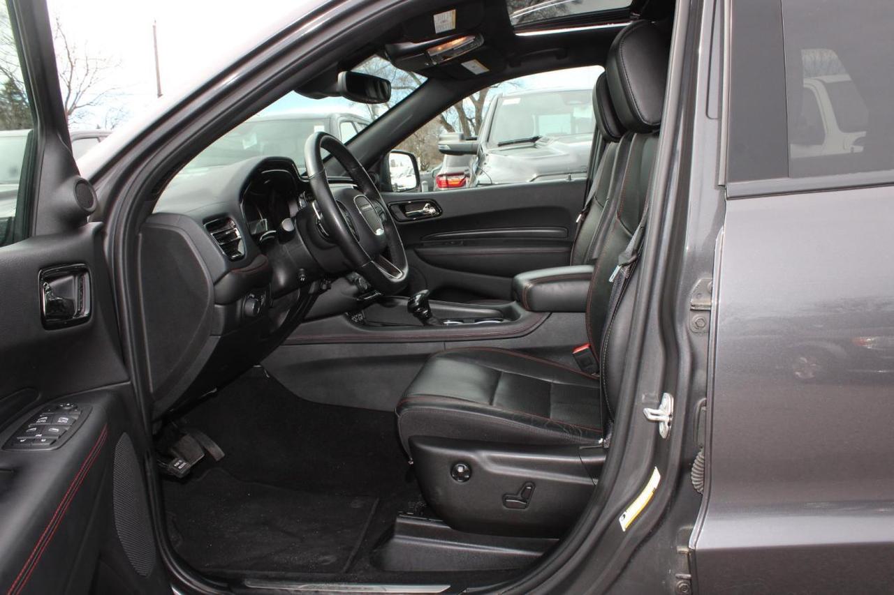 2025 Dodge Durango R/T  Gps SiriusXM BkpCam HtdSeats Sunroof Photo