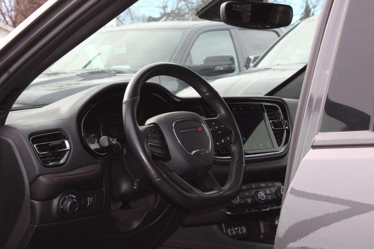 2025 Dodge Durango R/T  Gps SiriusXM BkpCam HtdSeats Sunroof Photo