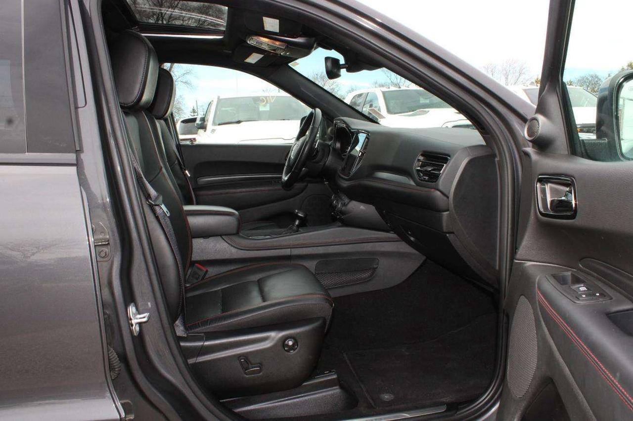 2025 Dodge Durango R/T  Gps SiriusXM BkpCam HtdSeats Sunroof Photo