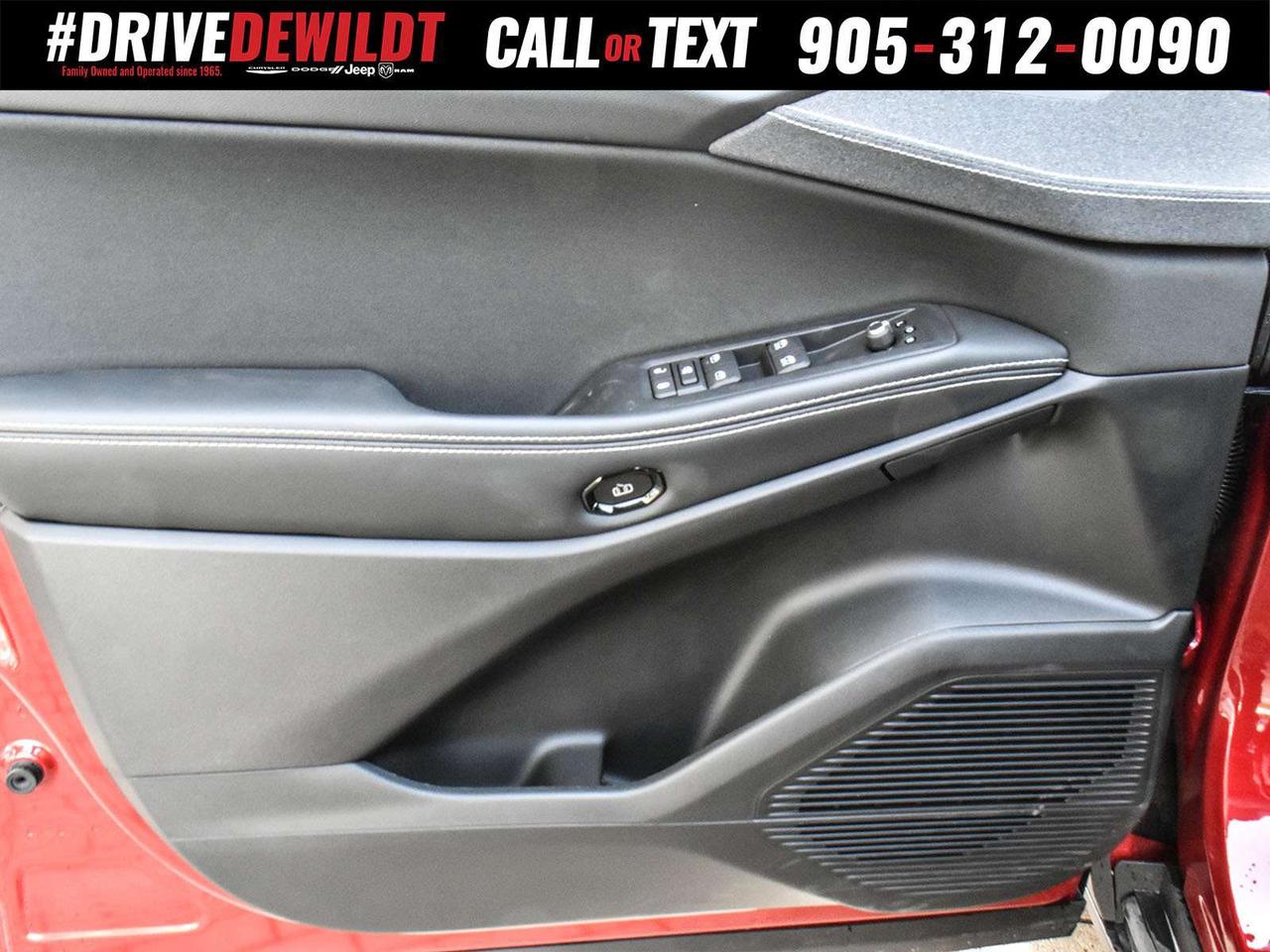 2026 Jeep Cherokee LAREDO   DEMO   NEW CAR RATES Photo