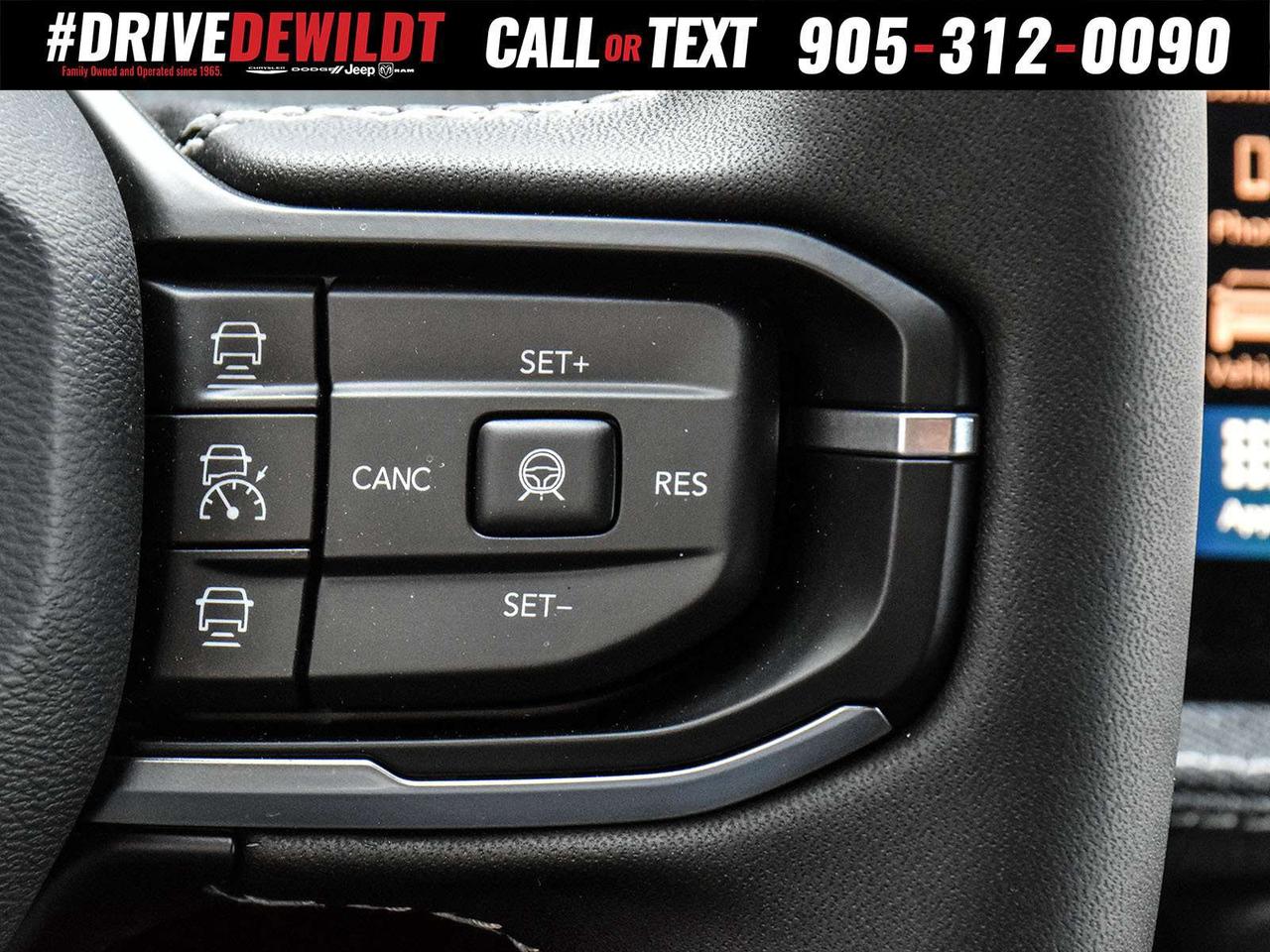 2026 Jeep Cherokee LAREDO   DEMO   NEW CAR RATES Photo