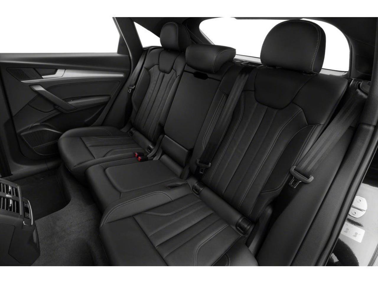 2022 Audi Q5 45 Technik 4dr All-Wheel Drive quattro Sportback Photo