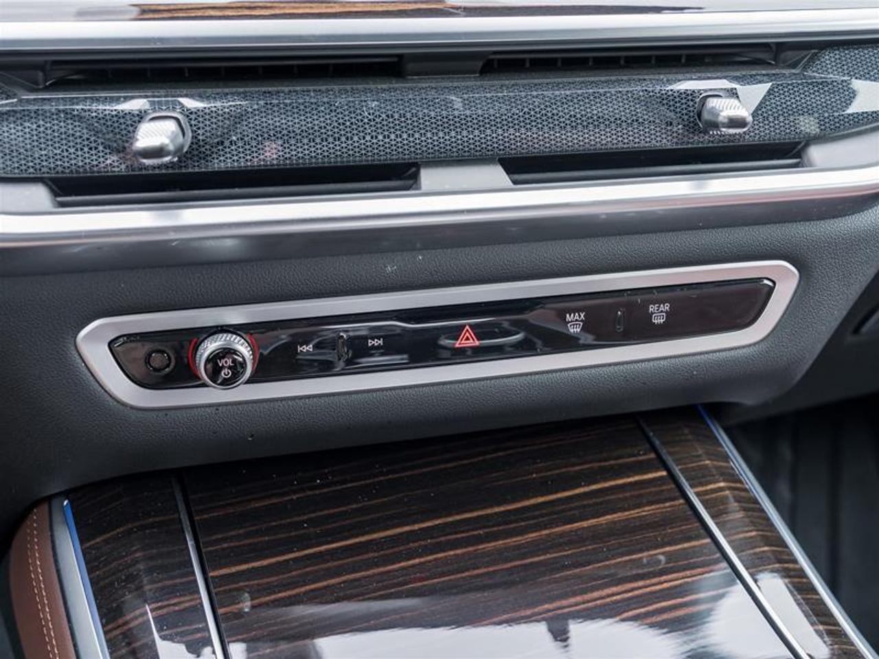 2024 BMW X5 xDrive40i 4dr All-Wheel Drive Sports Activity Vehicle Photo