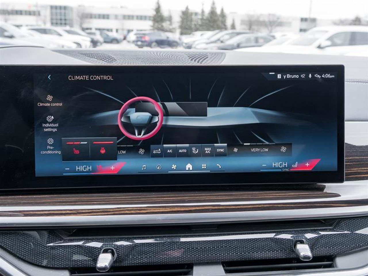 2024 BMW X5 xDrive40i 4dr All-Wheel Drive Sports Activity Vehicle Photo