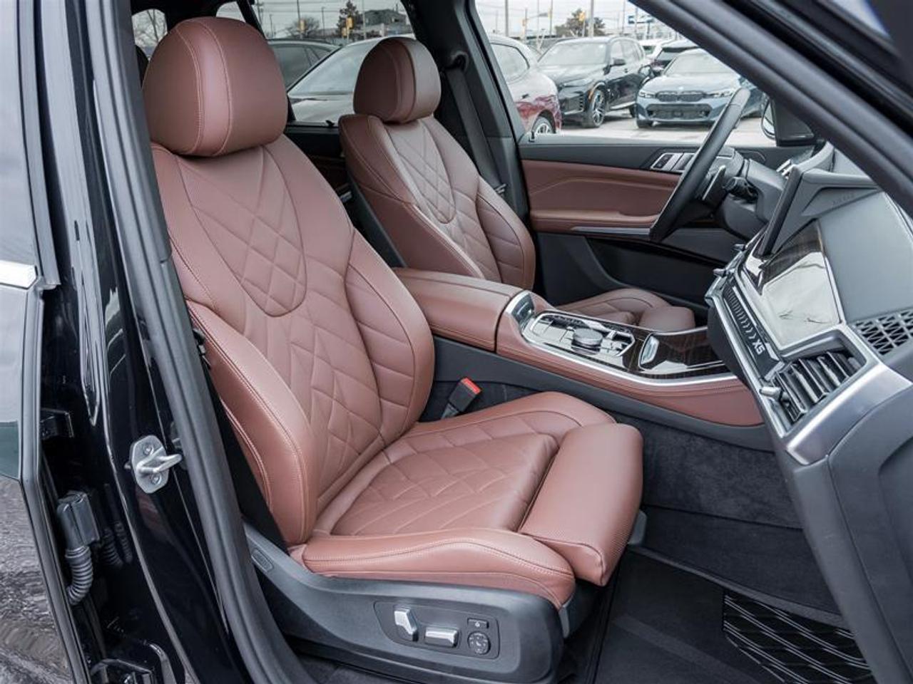 2024 BMW X5 xDrive40i 4dr All-Wheel Drive Sports Activity Vehicle Photo