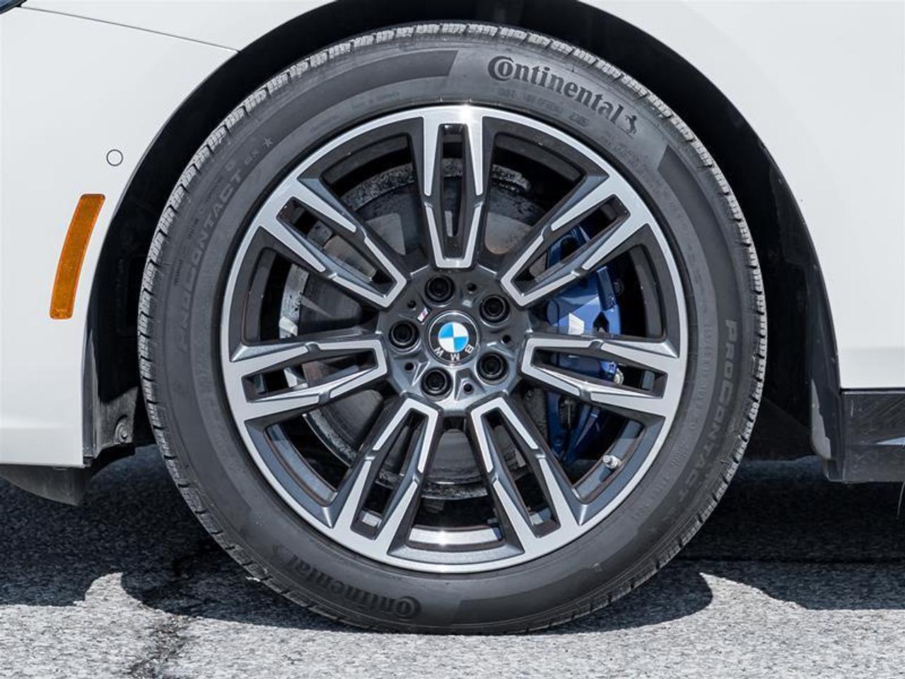 2026 BMW 530 i xDrive 4dr All-Wheel Drive Sedan Photo