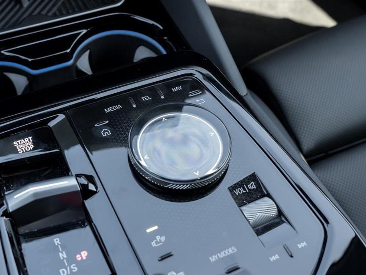 2026 BMW 530 i xDrive 4dr All-Wheel Drive Sedan Photo