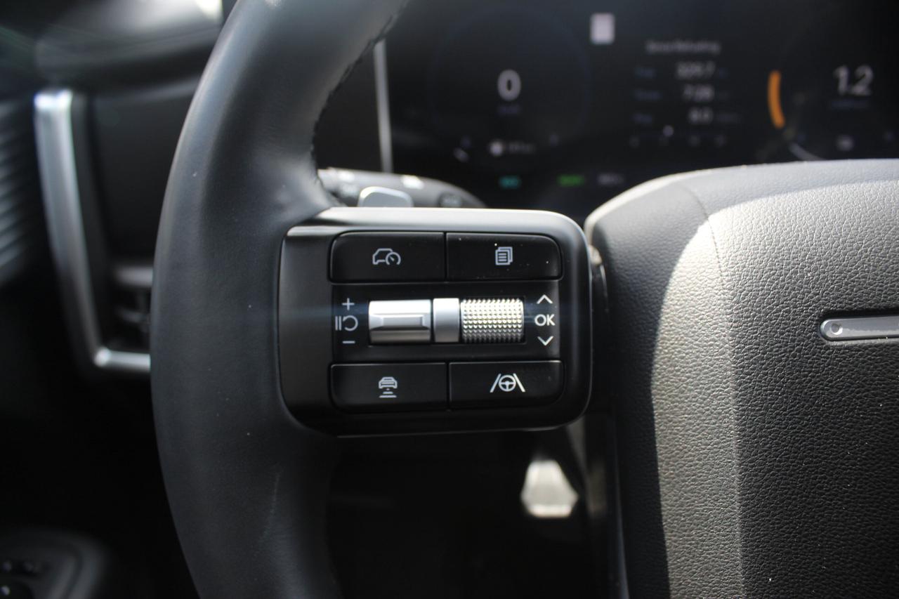 2024 Hyundai Santa Fe Hybrid PREFERRED Photo