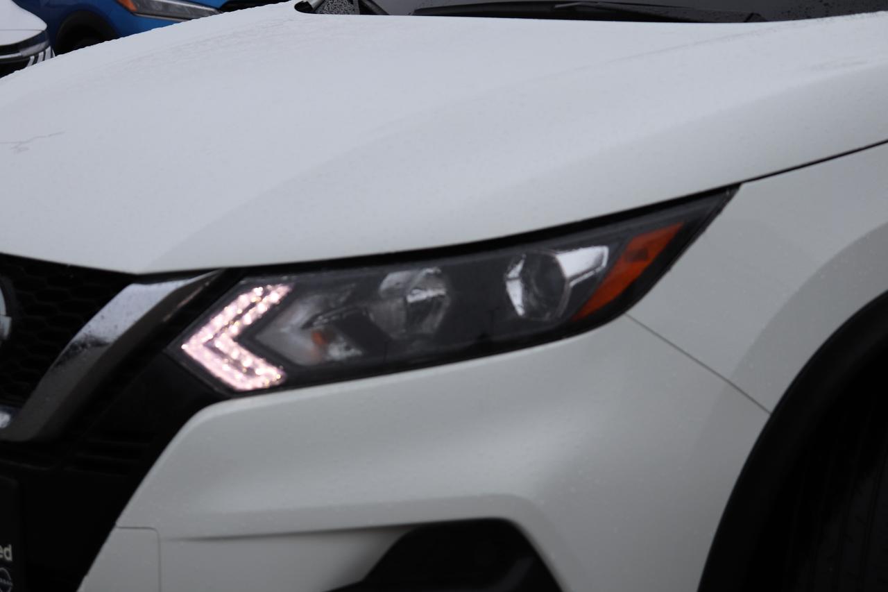 2023 Nissan Qashqai S AWD NO ACCIDENTS LOW KMS CARPLAY B-UP CAM B-SPOT Photo