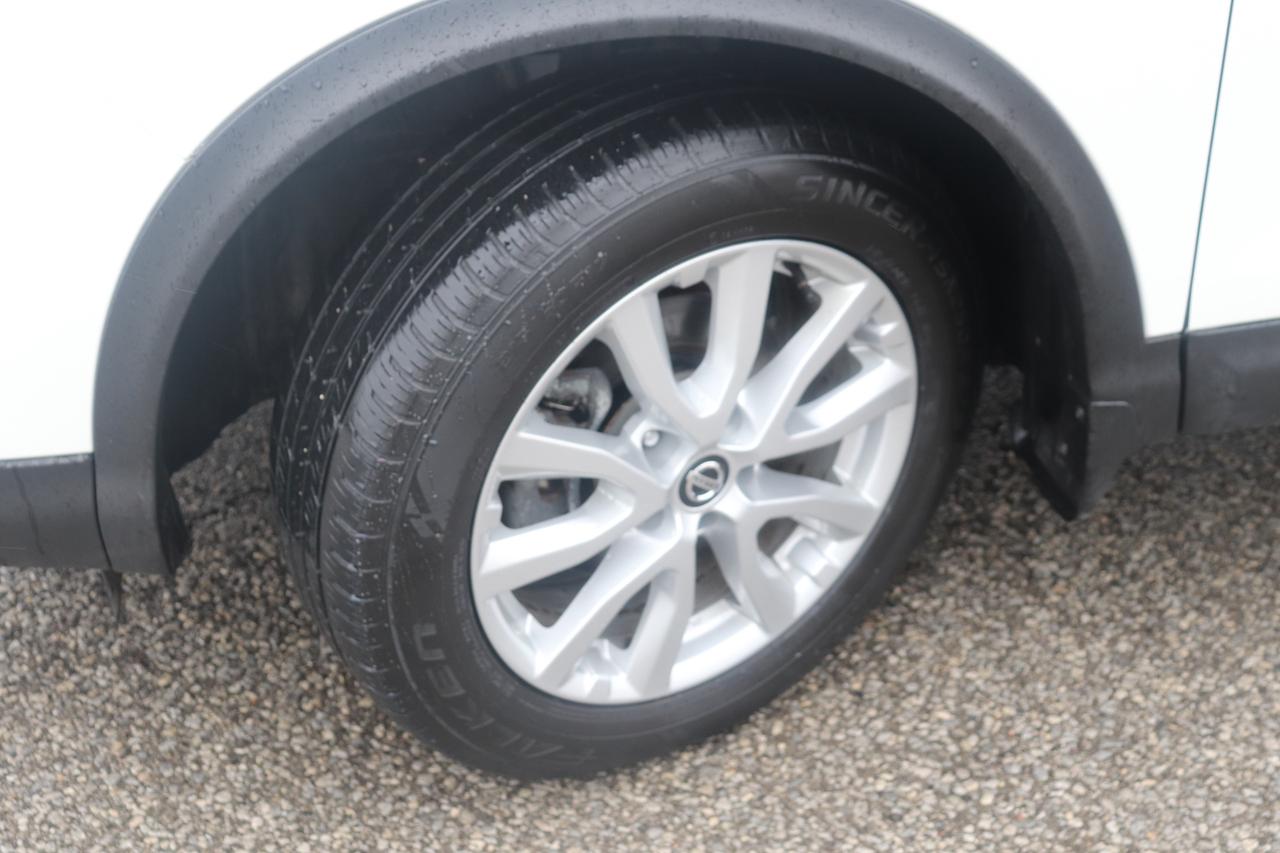 2023 Nissan Qashqai S AWD NO ACCIDENTS LOW KMS CARPLAY B-UP CAM B-SPOT Photo