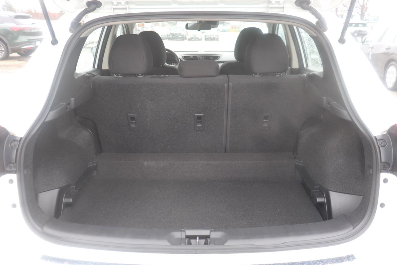 2023 Nissan Qashqai S AWD NO ACCIDENTS LOW KMS CARPLAY B-UP CAM B-SPOT Photo