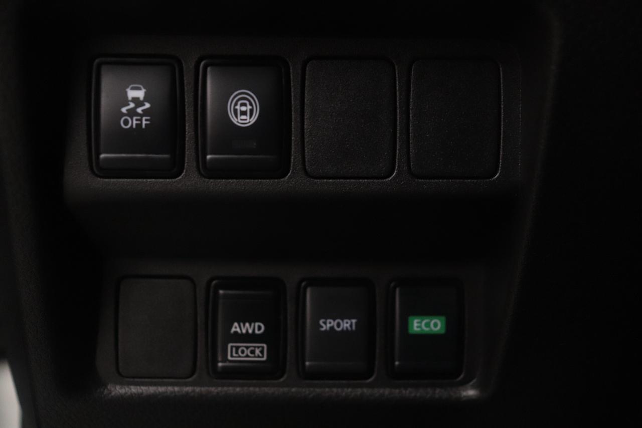 2023 Nissan Qashqai S AWD NO ACCIDENTS LOW KMS CARPLAY B-UP CAM B-SPOT Photo