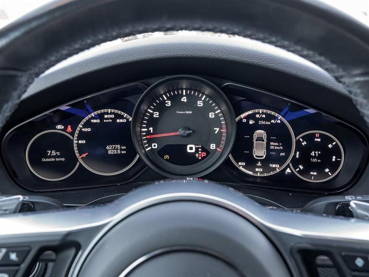 2022 Porsche Cayenne Base 4dr All-wheel Drive Photo