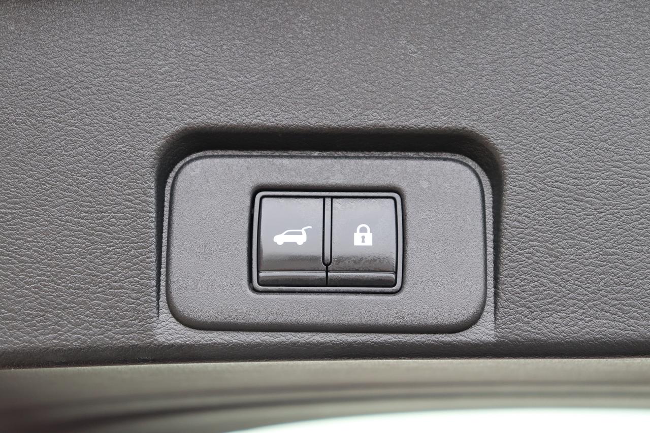 2022 Nissan Rogue SL AWD NO ACCIDENTS LEATHER CARPLAY MEMORY SEATS Photo