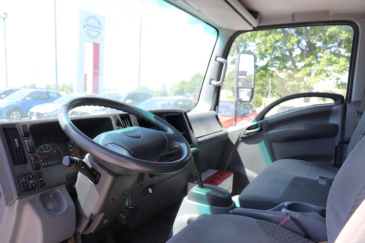 2015 Isuzu NPR GAS REG 132.5  WB 12000 GVWR IBT PWL Photo