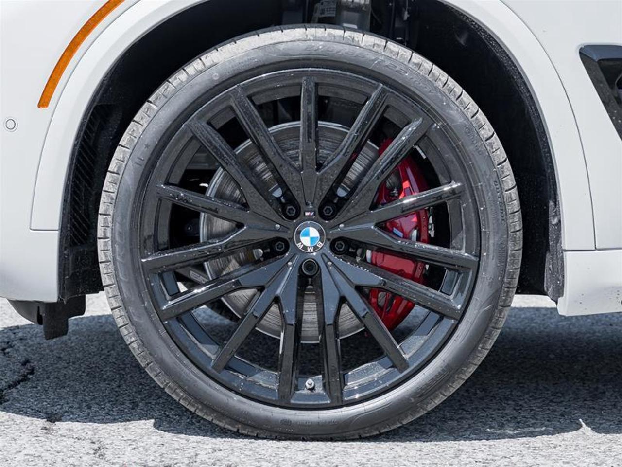 2026 BMW X5 M60i xDrive 4dr All-Wheel Drive Sports Activity Vehicle Photo4