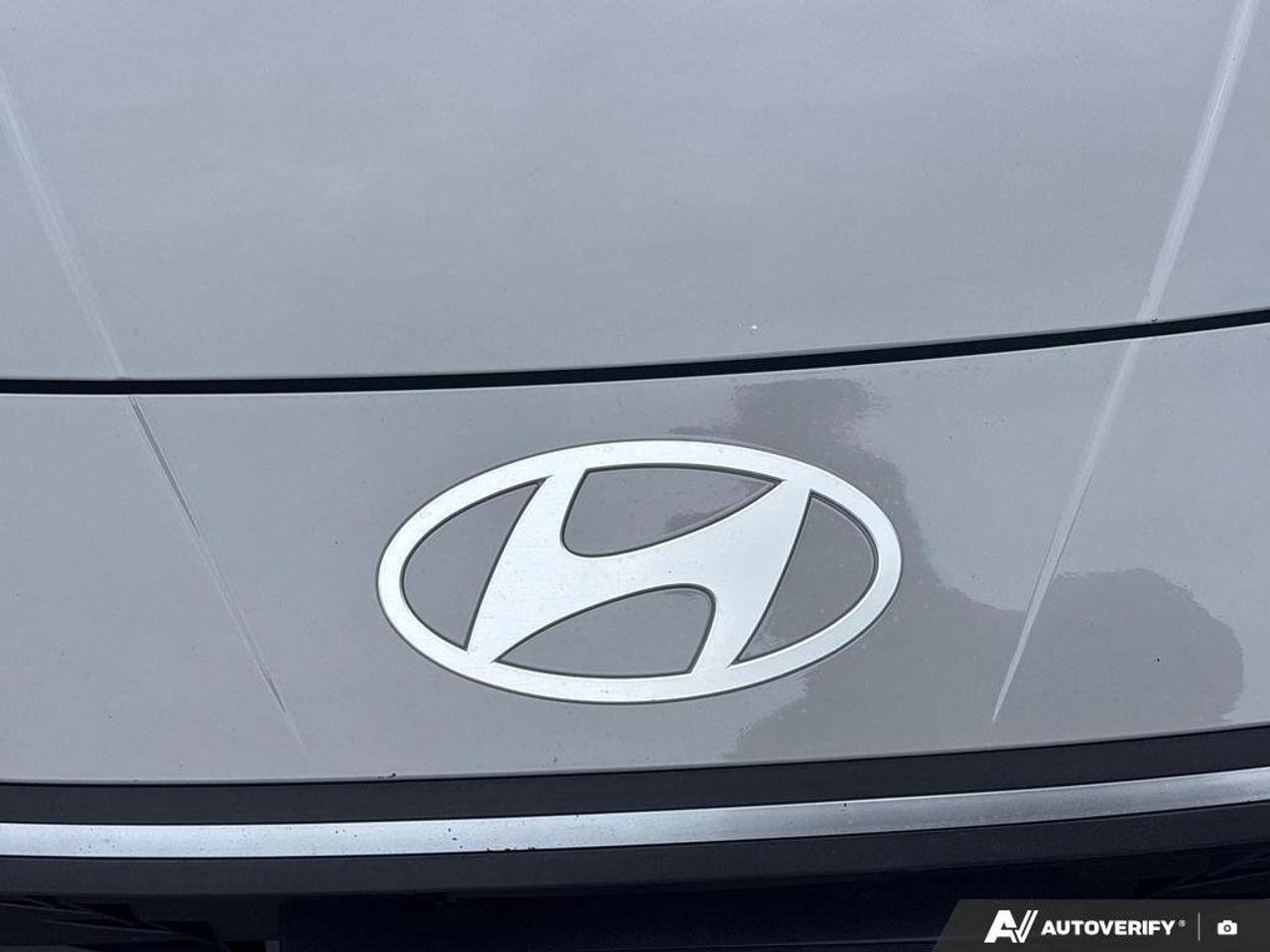 2024 Hyundai Elantra Preferred   HEATED SEATS/WHEEL   5.9L/100KM Photo