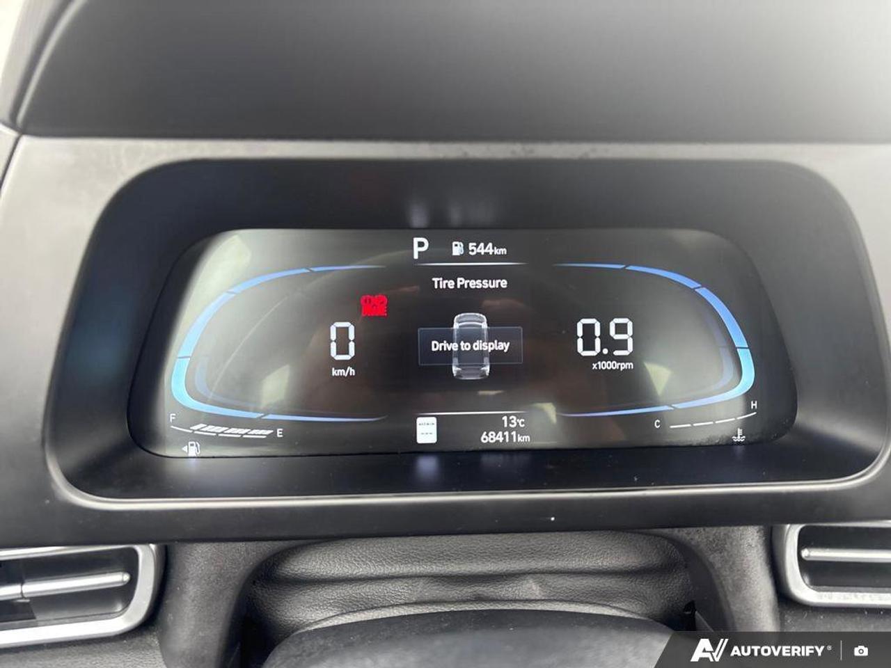 2024 Hyundai Elantra Preferred   HEATED SEATS/WHEEL   5.9L/100KM Photo