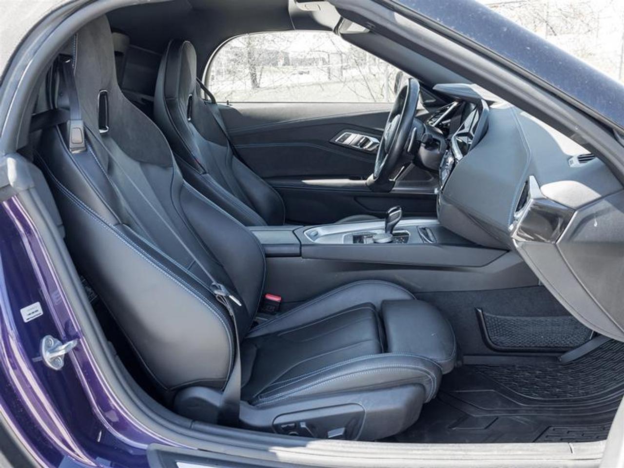 2023 BMW Z4 sDrive30i 2dr Rear-Wheel Drive Roadster Photo