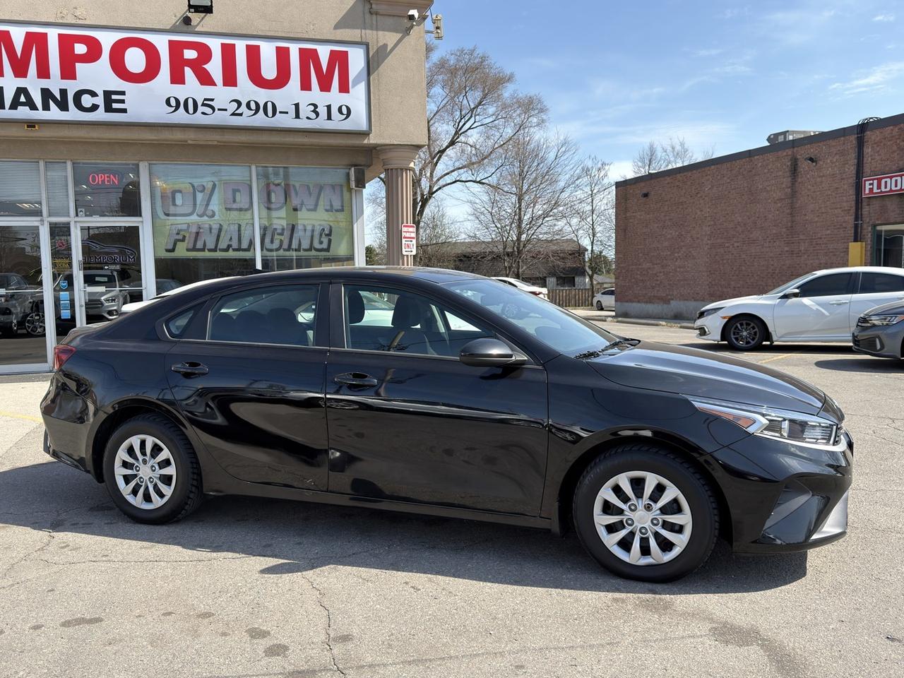 2022 Kia Forte LX   Htd Seats   Carplay   Rev Cam Photo3