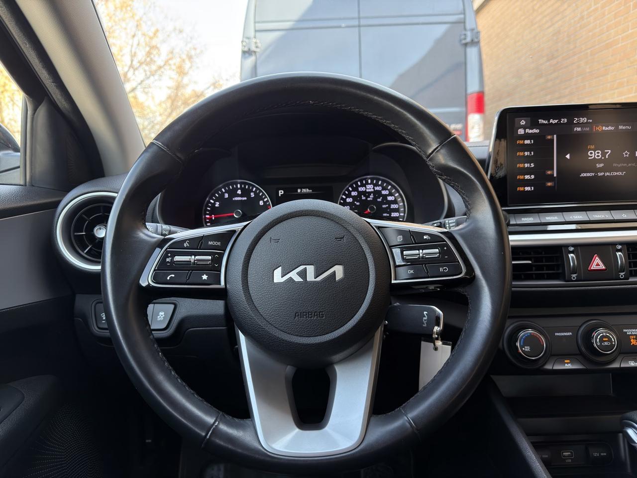 2022 Kia Forte LX   Htd Seats   Carplay   Rev Cam Photo