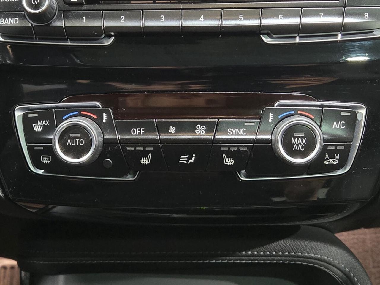 2019 BMW X1 xDrive28i 4dr  NO ACCIDENT APPLE CARPLAY PUSH STAR Photo