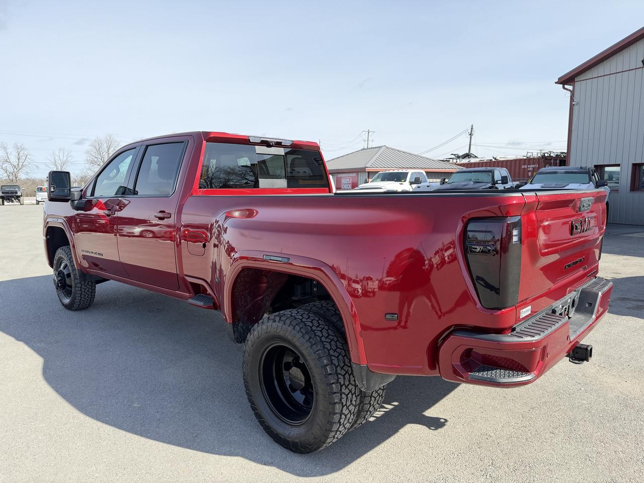 2024 GMC Sierra 3500HD DENALI LIFT/WHEEL/TIRE PKG!! Photo4