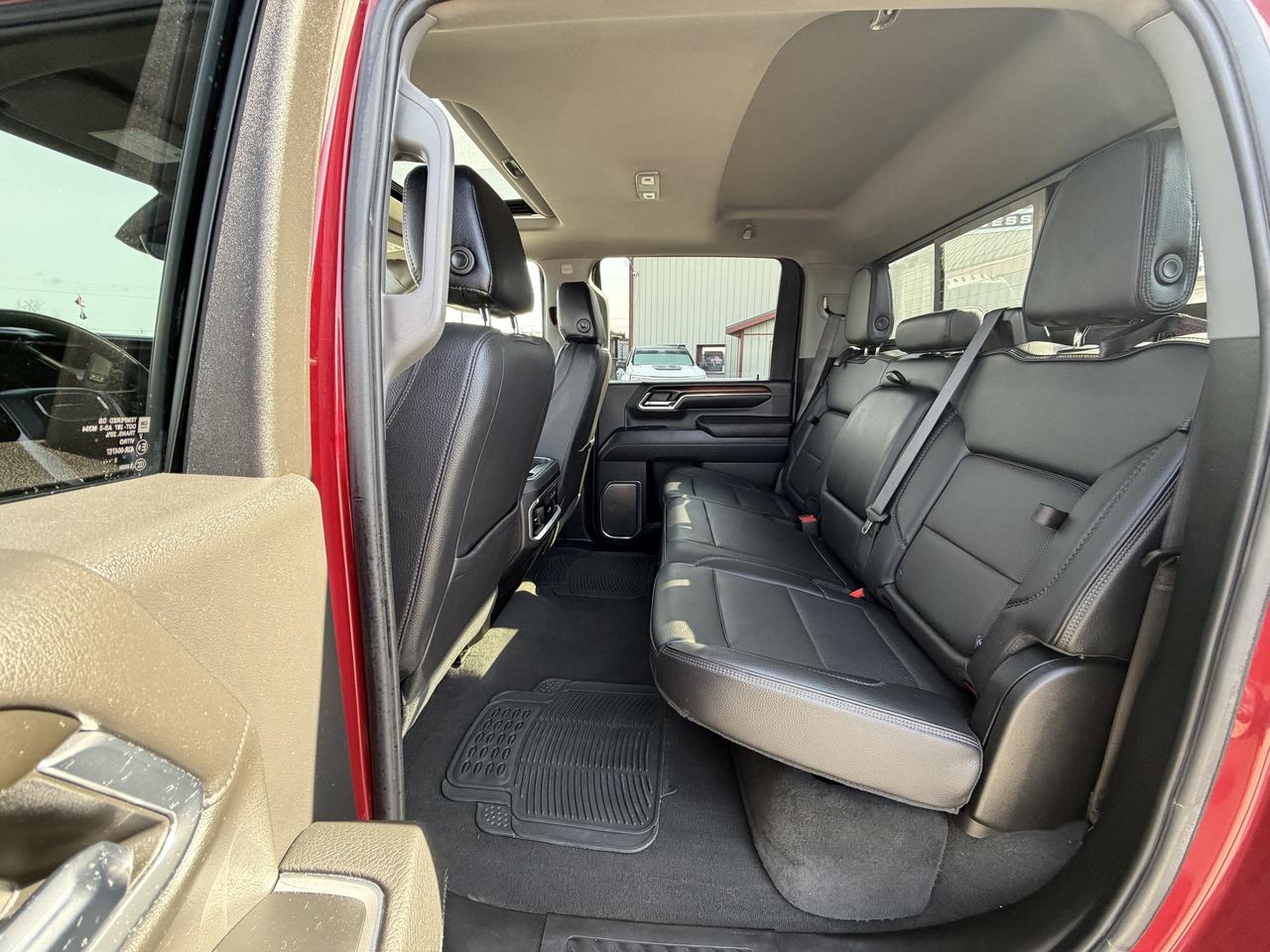 2024 GMC Sierra 3500HD DENALI LIFT/WHEEL/TIRE PKG!! Photo