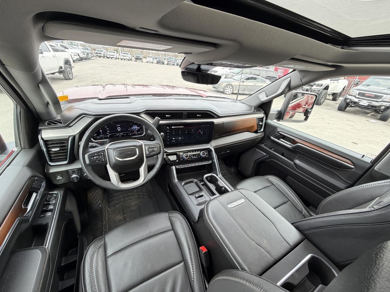 2024 GMC Sierra 3500HD DENALI LIFT/WHEEL/TIRE PKG!! Photo