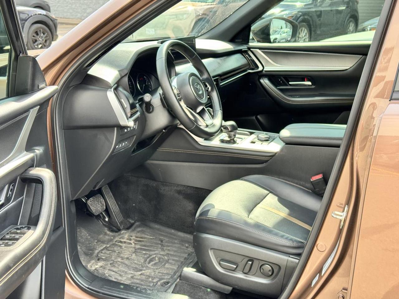 2025 Mazda CX-70 MHEV GT-P AWD/ EXTENDED WARRANTY/ 3.95% RATE/ MUST SEE Photo