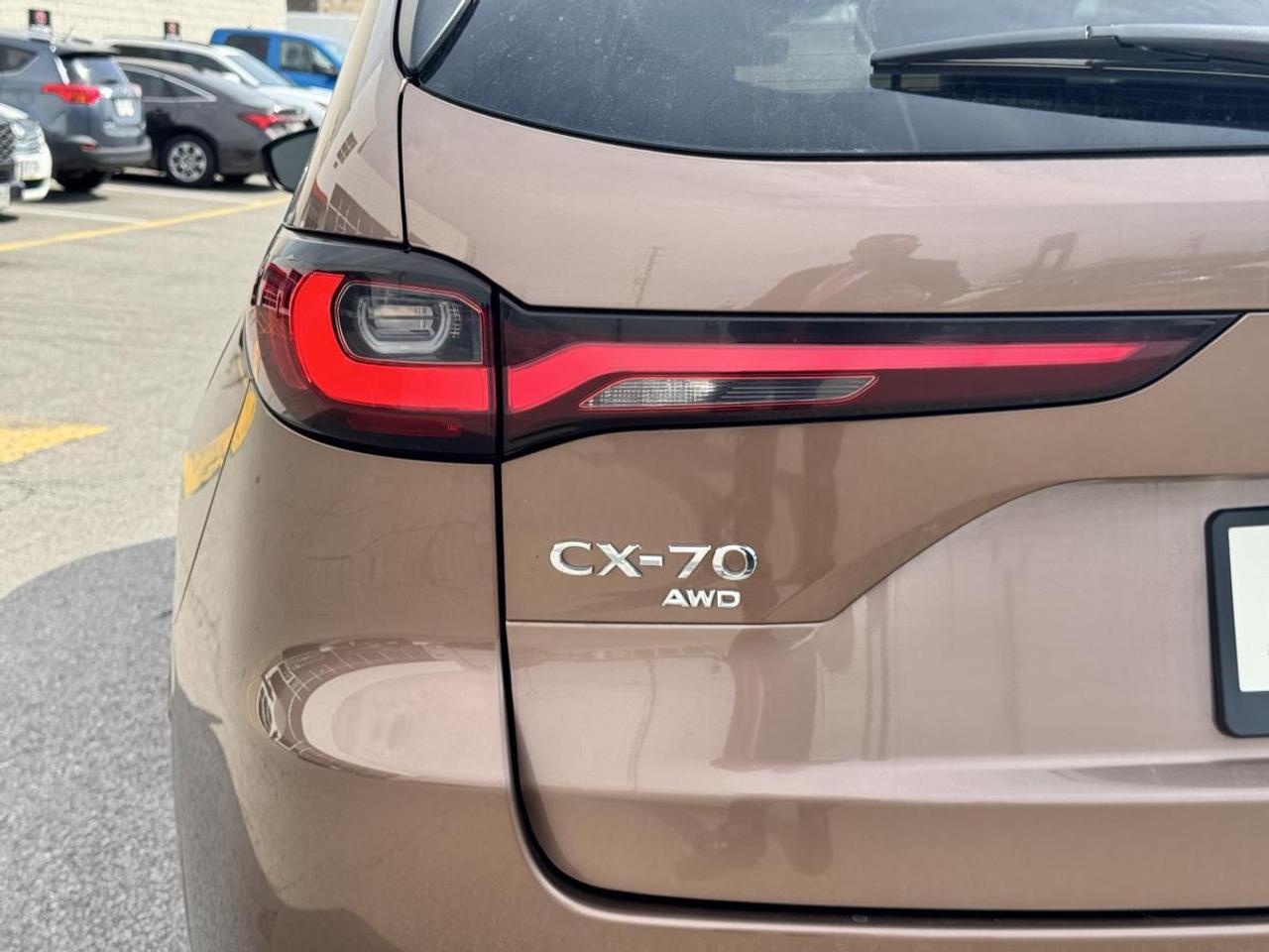 2025 Mazda CX-70 MHEV GT-P AWD/ EXTENDED WARRANTY/ 3.95% RATE/ MUST SEE Photo