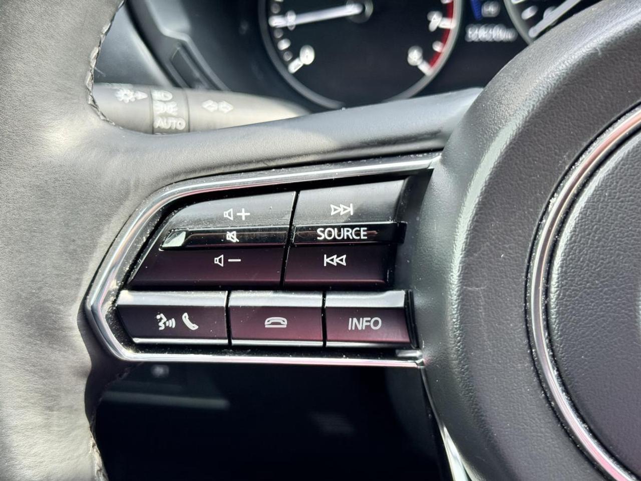 2025 Mazda CX-70 MHEV GT-P AWD/ EXTENDED WARRANTY/ 3.95% RATE/ MUST SEE Photo