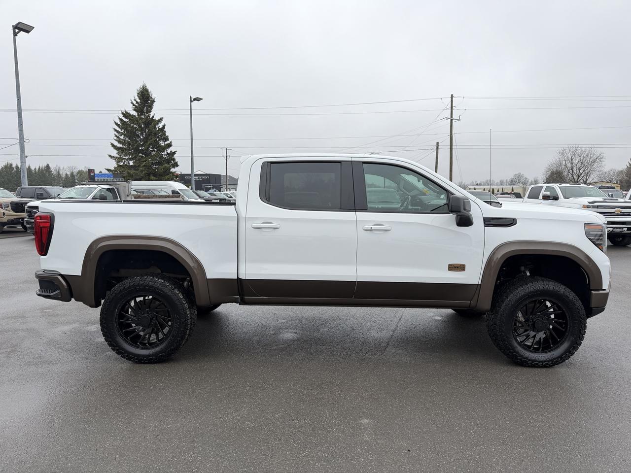 2022 GMC Sierra 1500 WESTERN EDITION LIFT/WHEEL/TIRE PKG!! Photo