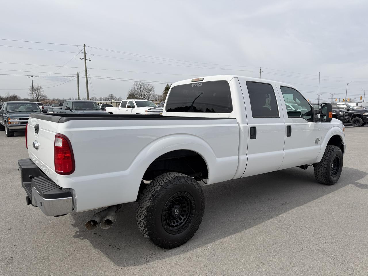 2016 Ford F-250 POWERSTROKE DIESEL 4X4 Photo
