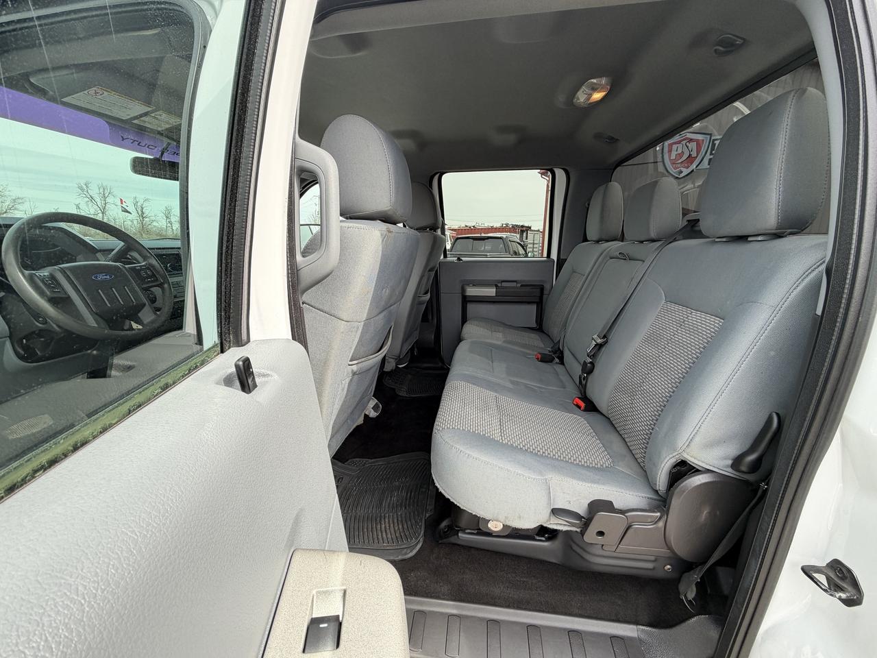 2016 Ford F-250 POWERSTROKE DIESEL 4X4 Photo