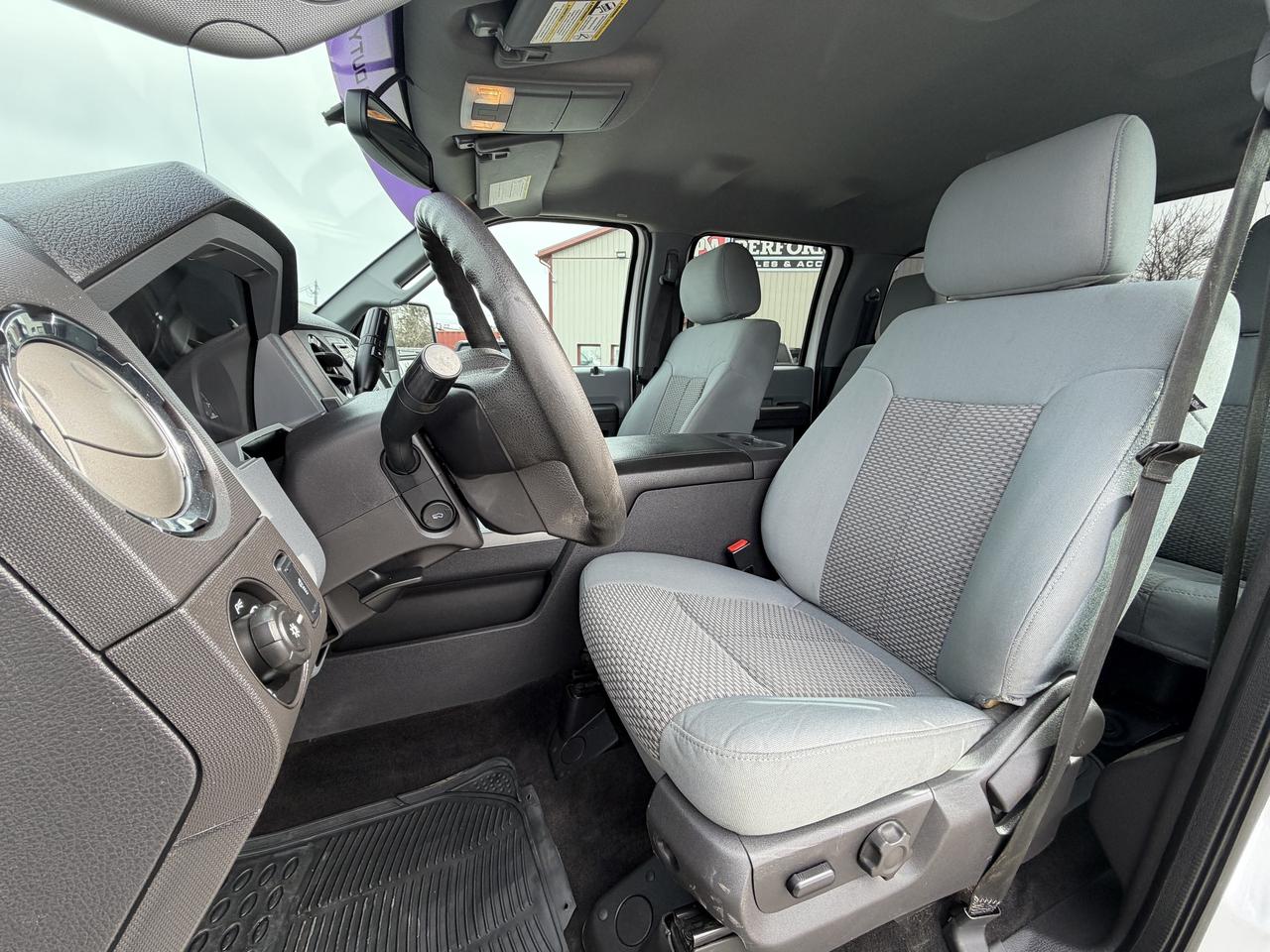 2016 Ford F-250 POWERSTROKE DIESEL 4X4 Photo