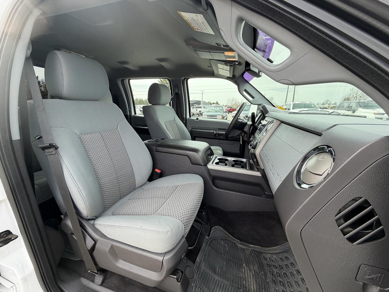 2016 Ford F-250 POWERSTROKE DIESEL 4X4 Photo
