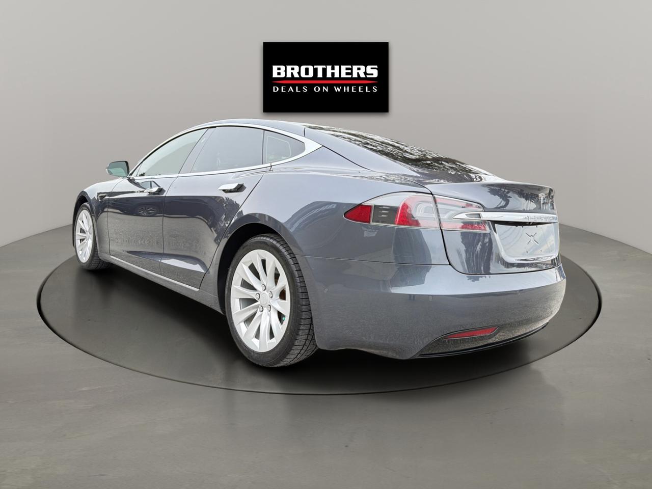 2018 Tesla Model S 75D AWD Photo