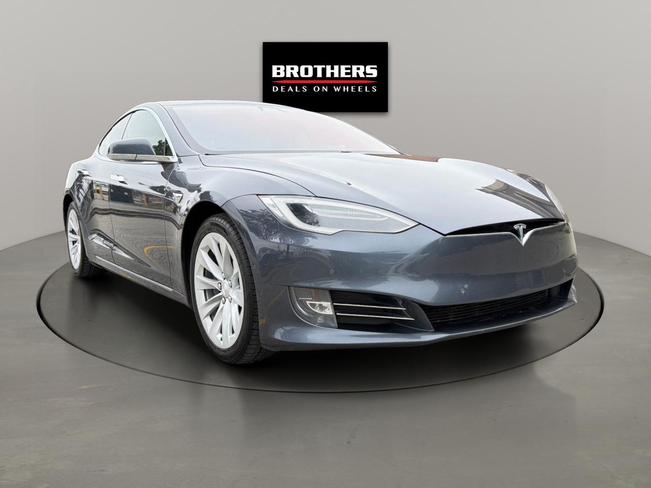 2018 Tesla Model S 75D AWD Photo