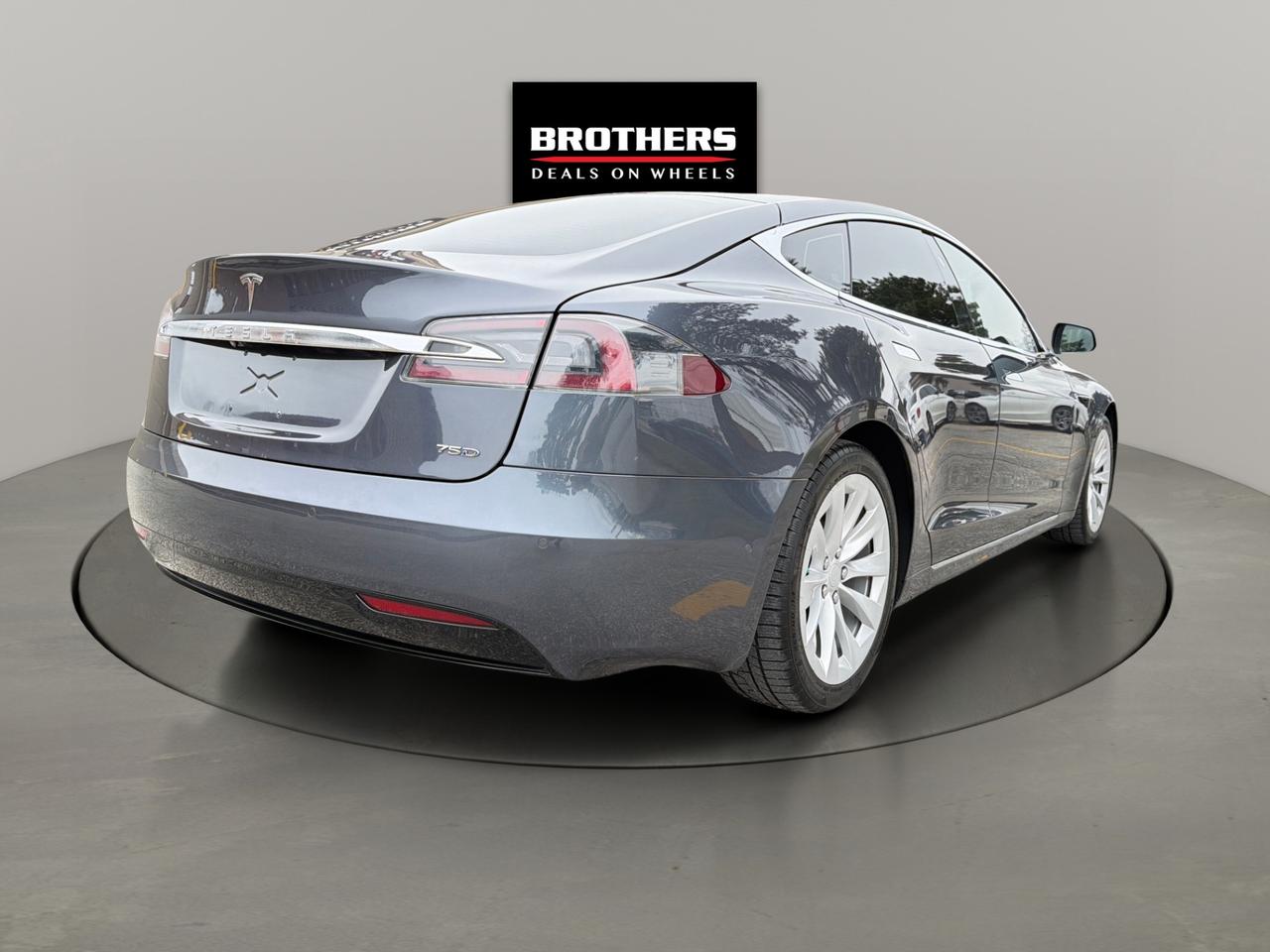 2018 Tesla Model S 75D AWD Photo