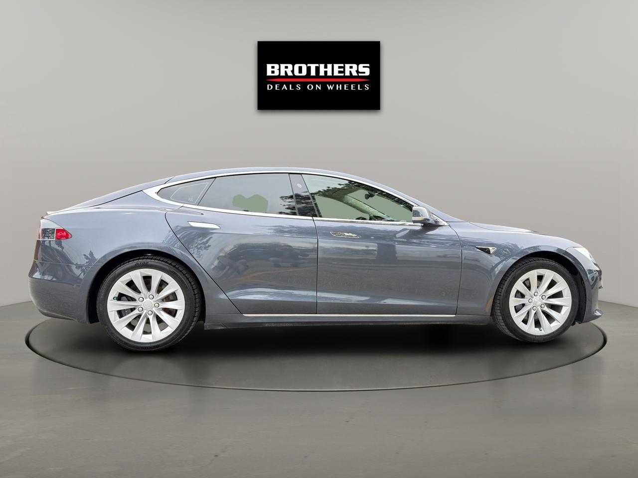 2018 Tesla Model S 75D AWD Photo